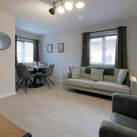 Crewe Short Lets 6 Victoria Court, Crewe Apartman Kültér fotó